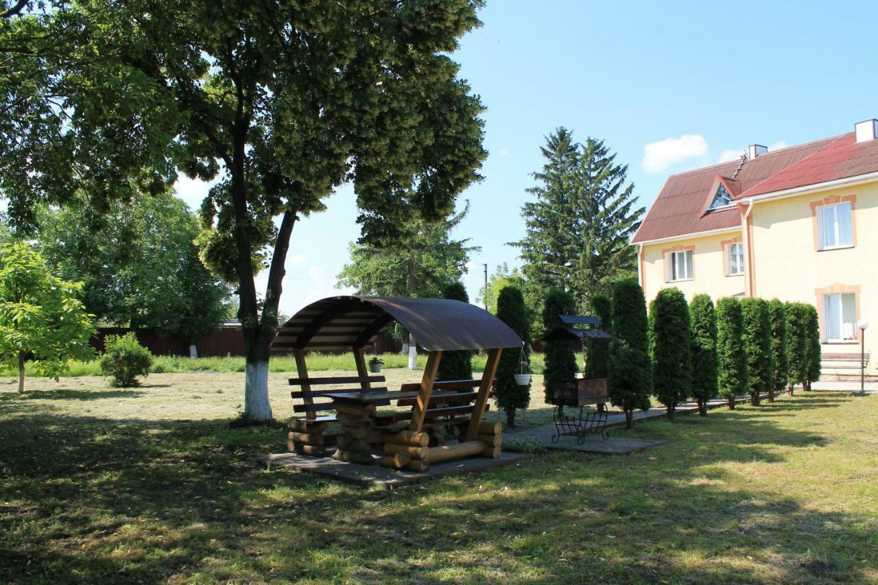 Hôtel Kremin à Kremenetsʼ Extérieur photo