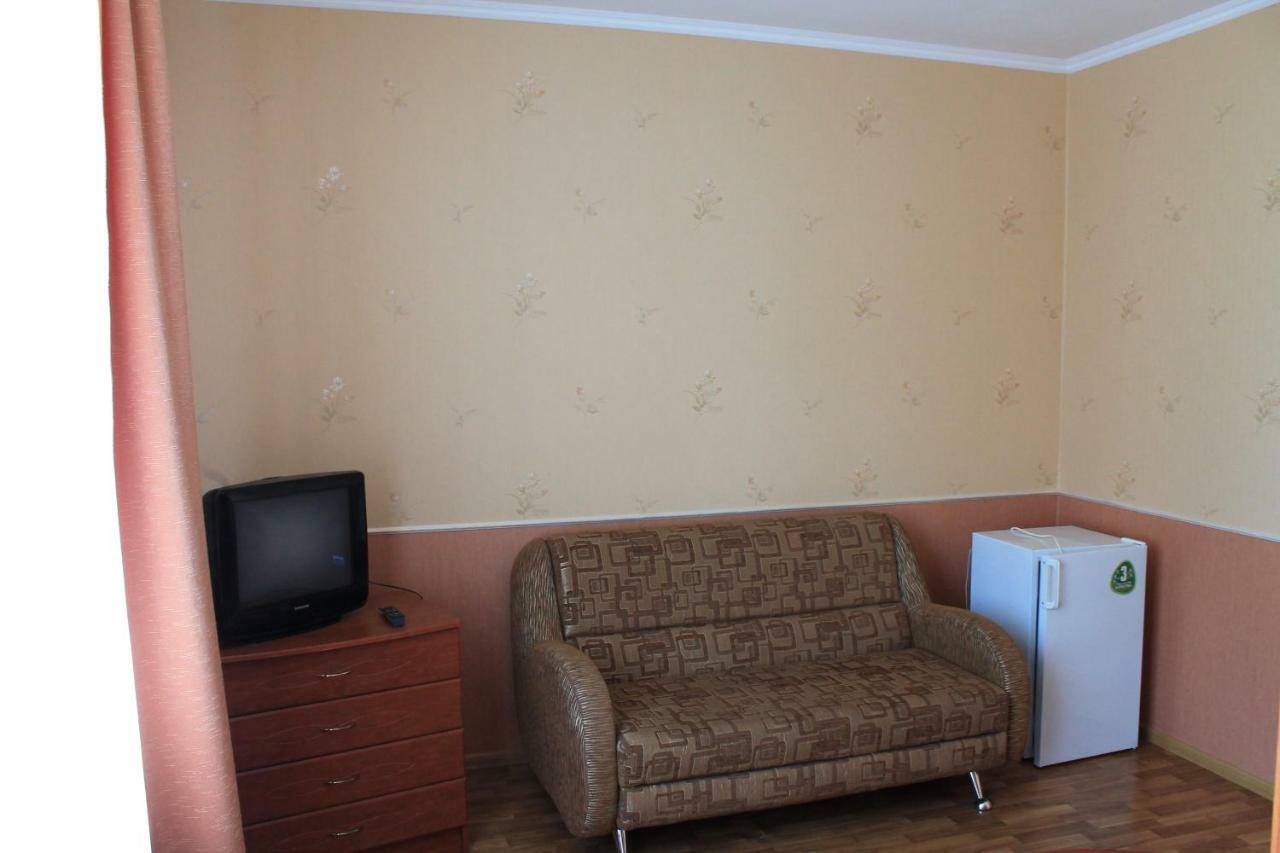 Hôtel Kremin à Kremenetsʼ Extérieur photo