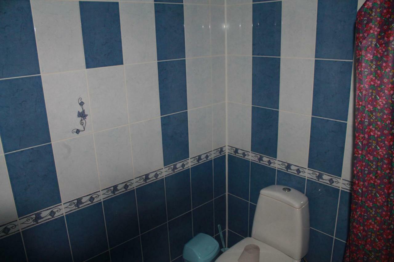 Hôtel Kremin à Kremenetsʼ Extérieur photo