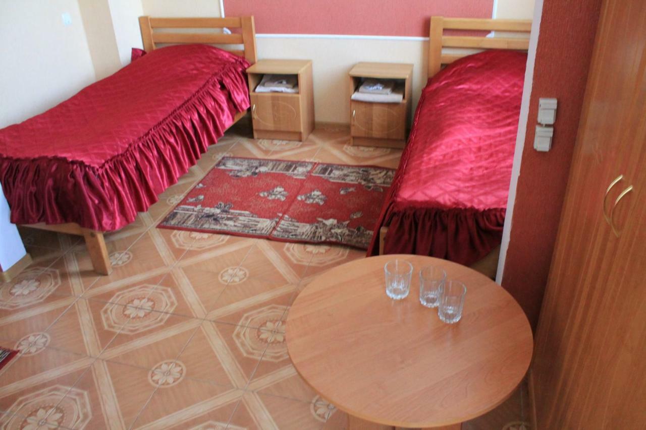 Hôtel Kremin à Kremenetsʼ Extérieur photo
